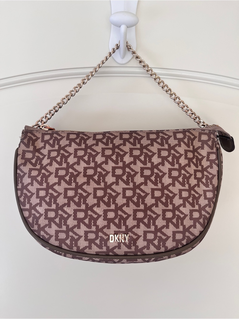 DKNY Signature Monogram Chain Shoulder Bag | Baguette | Y2K | City Girl